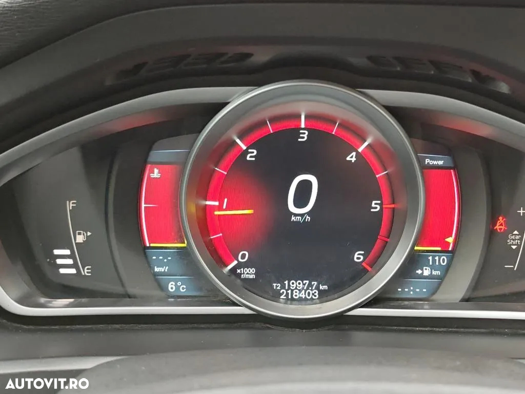 Volvo V40 D2 ECO Summum - 26