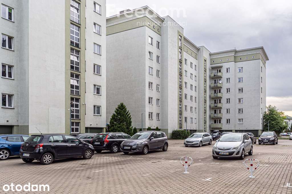 2 pokoje, oddzielna kuchnia, balkon, parking