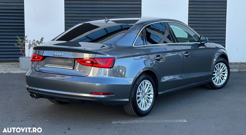 Audi A3 1.4 TFSI cylinder on demand Limousine S tronic Ambiente - 4