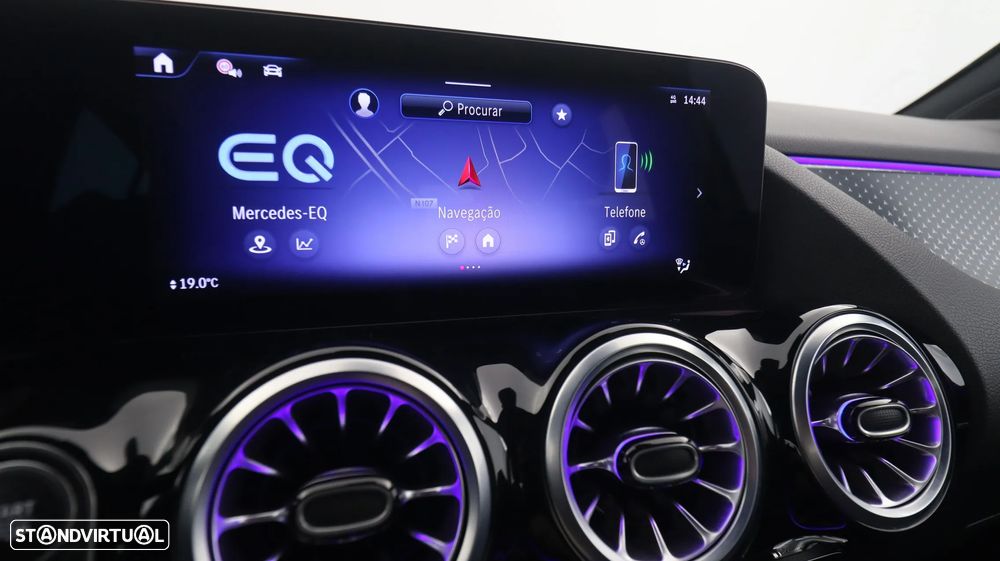 Mercedes-Benz EQA 250+ Progressive - 17