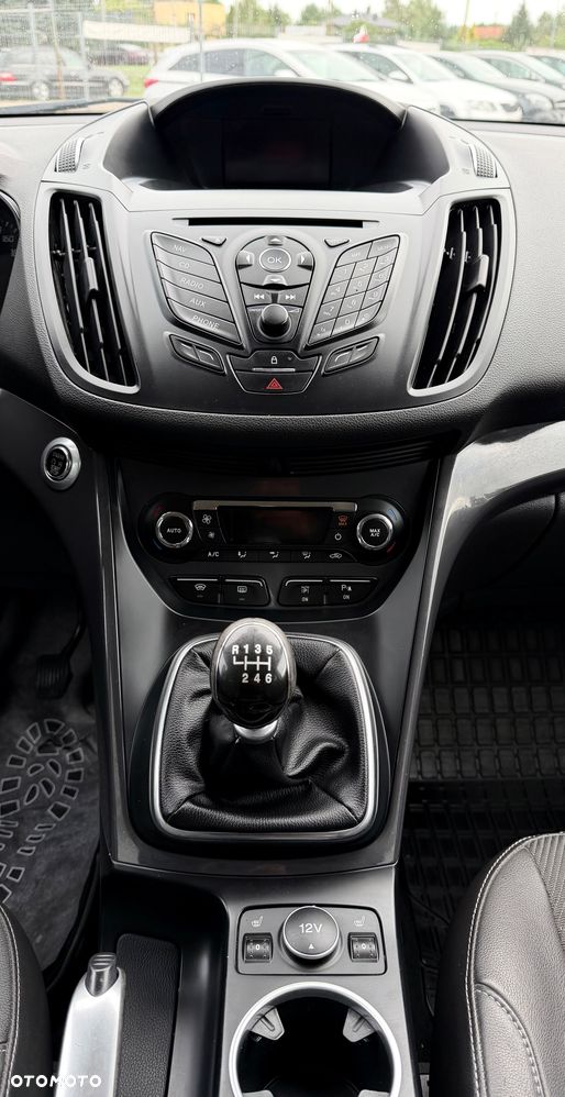 Ford Kuga - 14