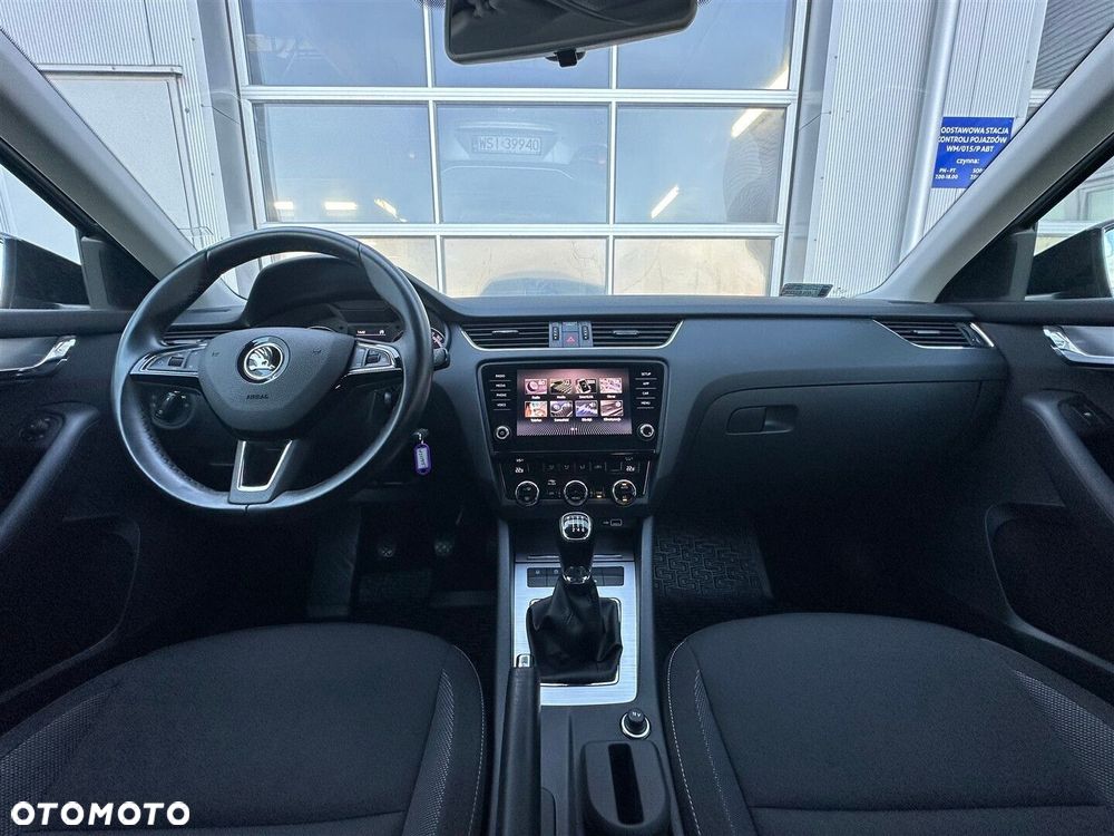 Skoda Octavia 1.5 TSI ACT Ambition - 6