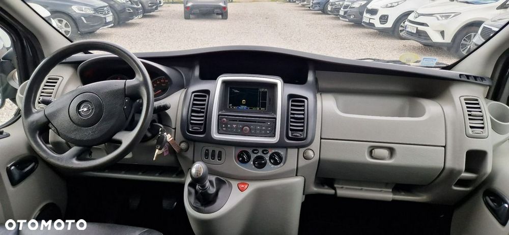 Opel Vivaro - 34