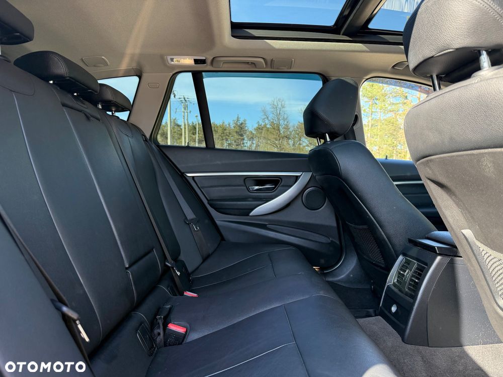 BMW Seria 3 - 17