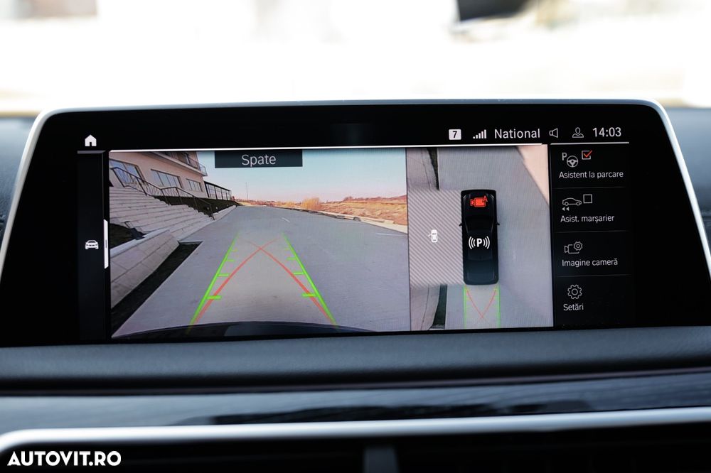 BMW Seria 7 740i - 21