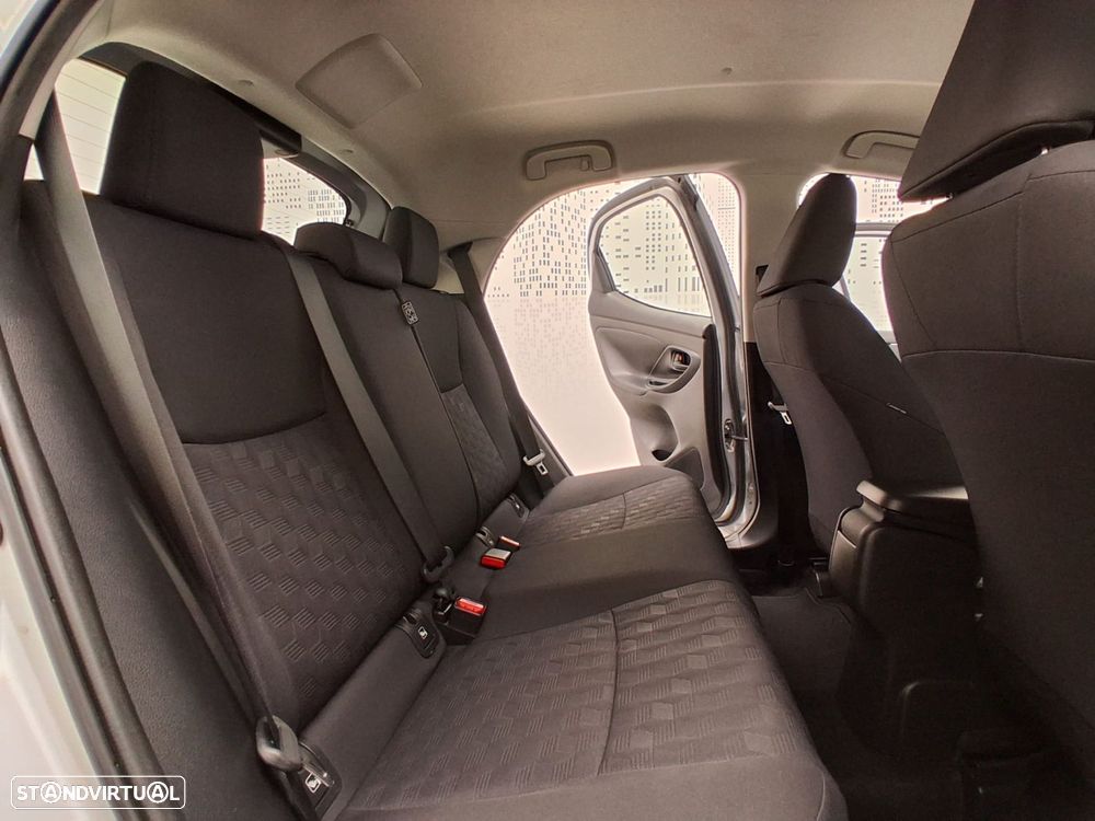 Toyota Yaris - 13