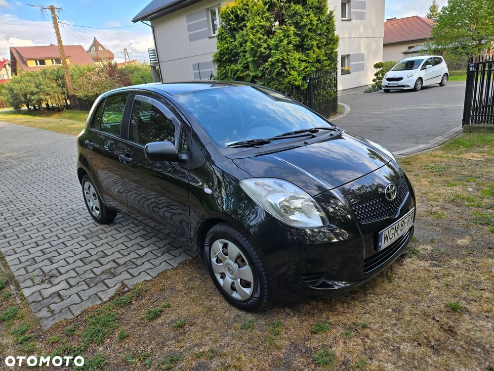 Toyota Yaris 1.3 Prestige - 18