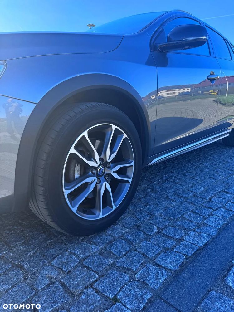 Volvo V60 Cross Country D3 Drive-E Summum - 8