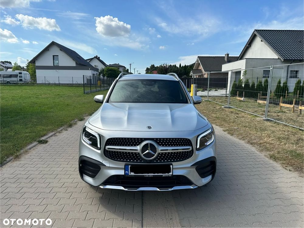 Mercedes-Benz GLB 220 d 4-Matic AMG Line 8G-DCT - 8