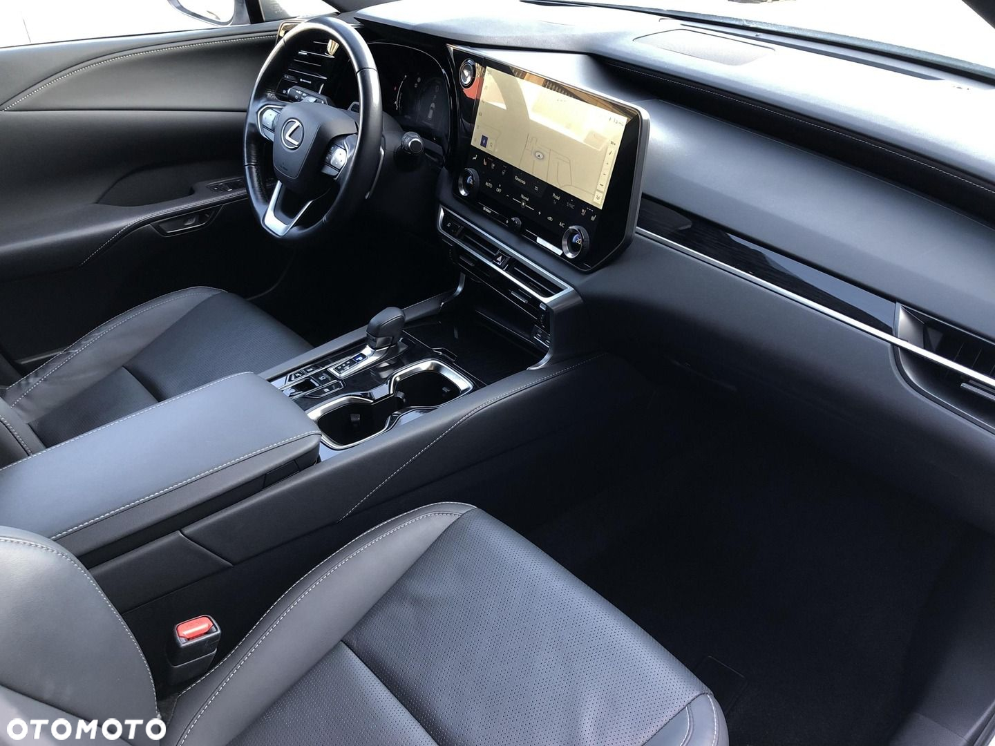 Lexus RX 350h Prestige - 13
