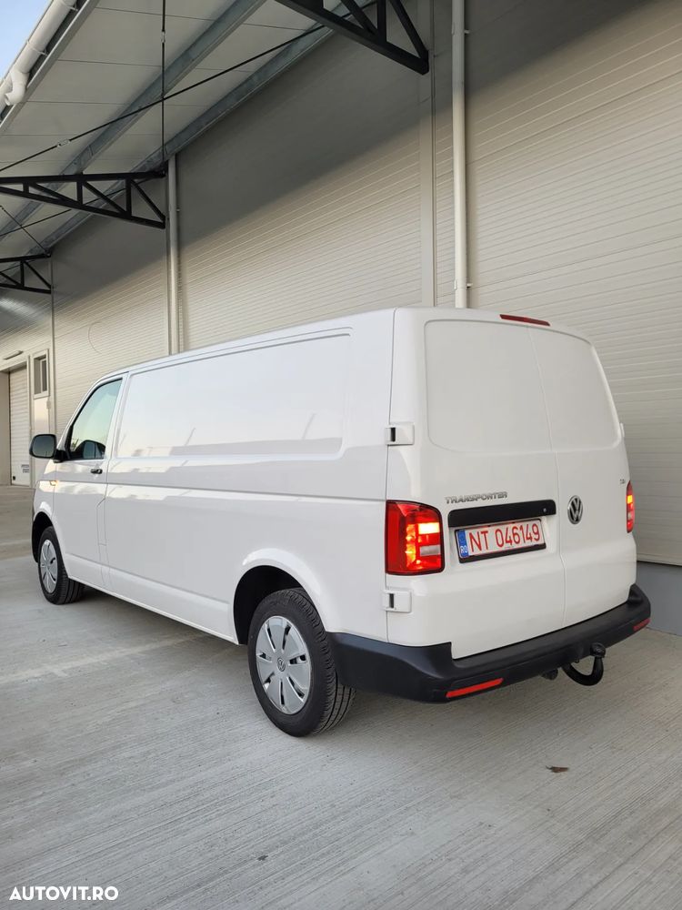 Volkswagen Transporter - 3