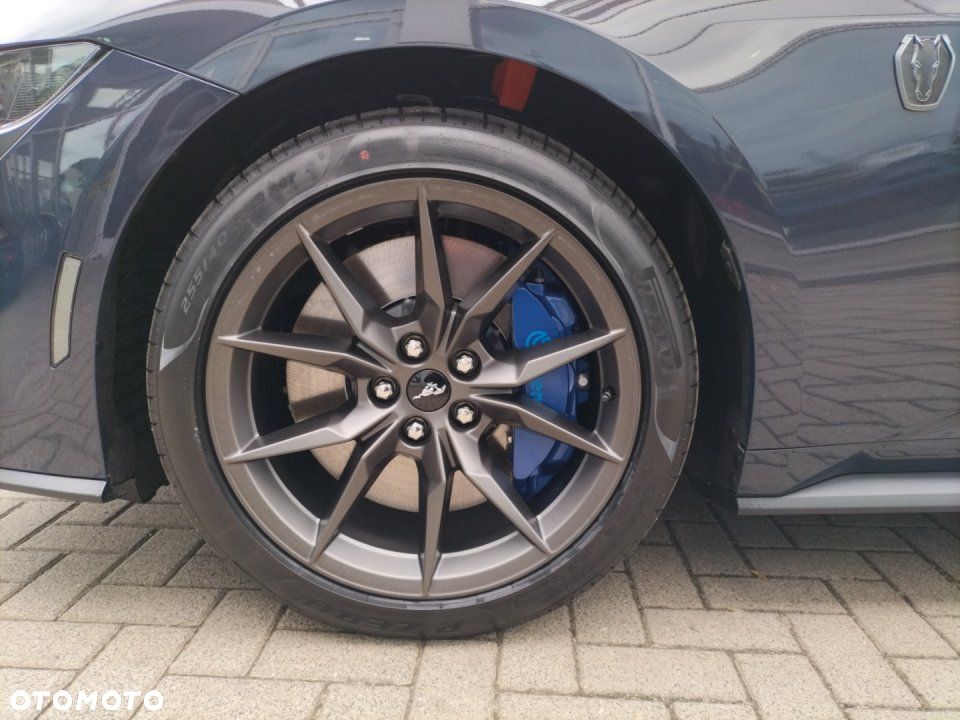 Ford Mustang - 16