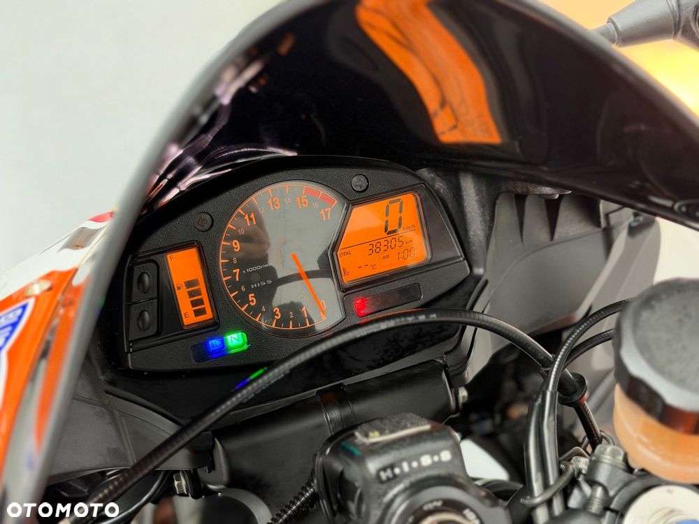 Honda CBR - 25