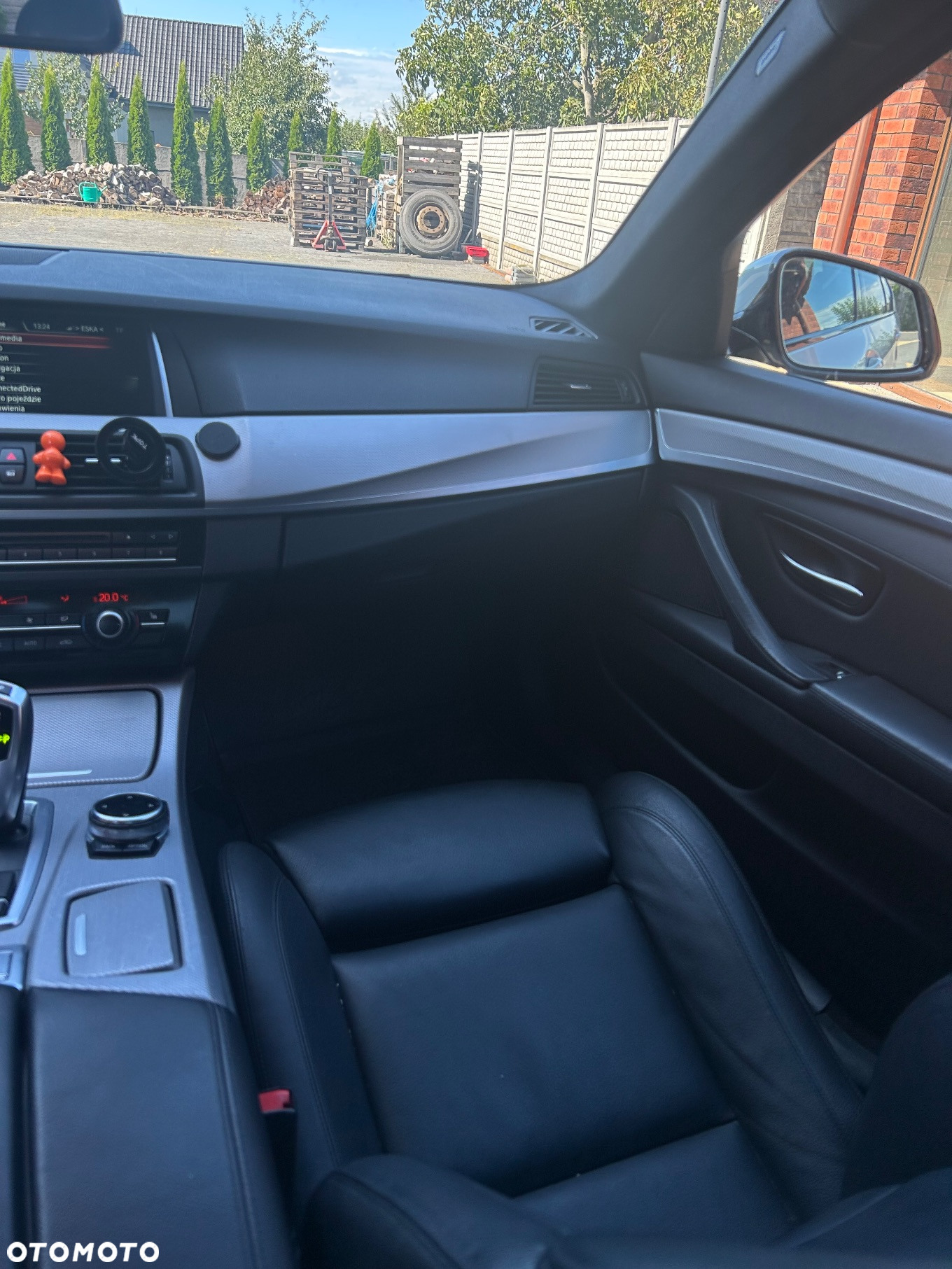 BMW Seria 5 520d xDrive - 26