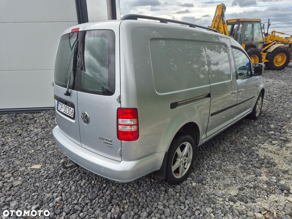 Volkswagen Caddy Maxi - 5