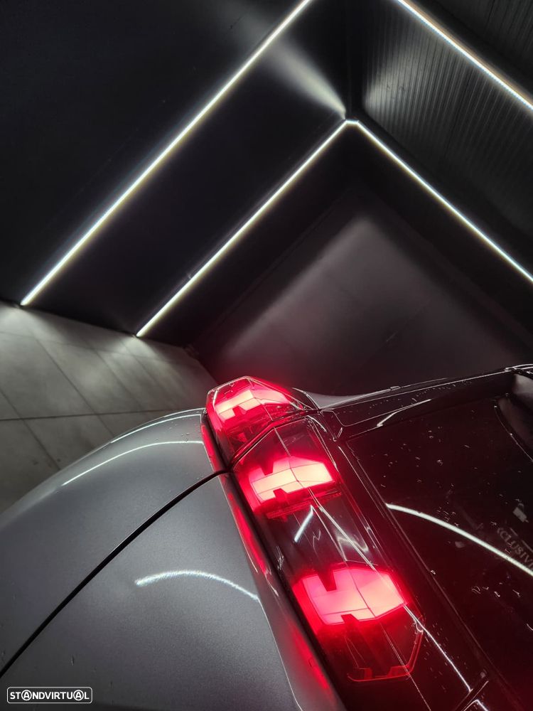 Peugeot e-2008 50 kWh GT Line - 21