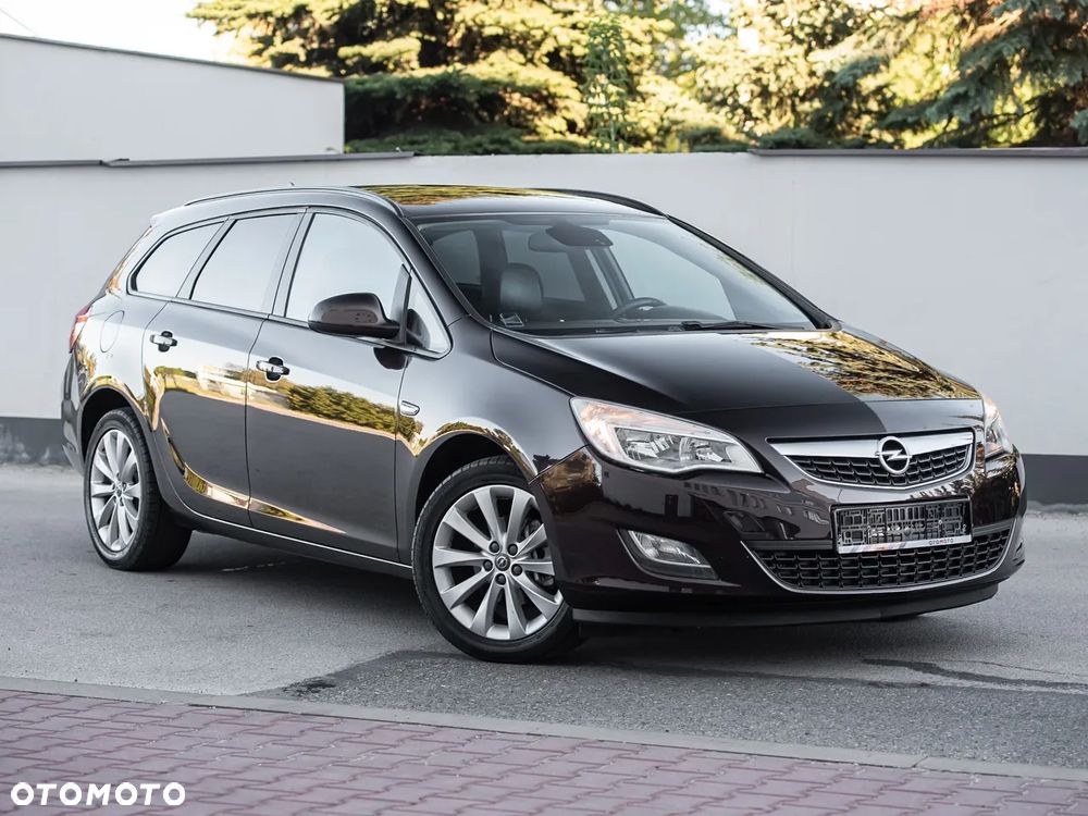 Opel Astra 1.4 Turbo - 4