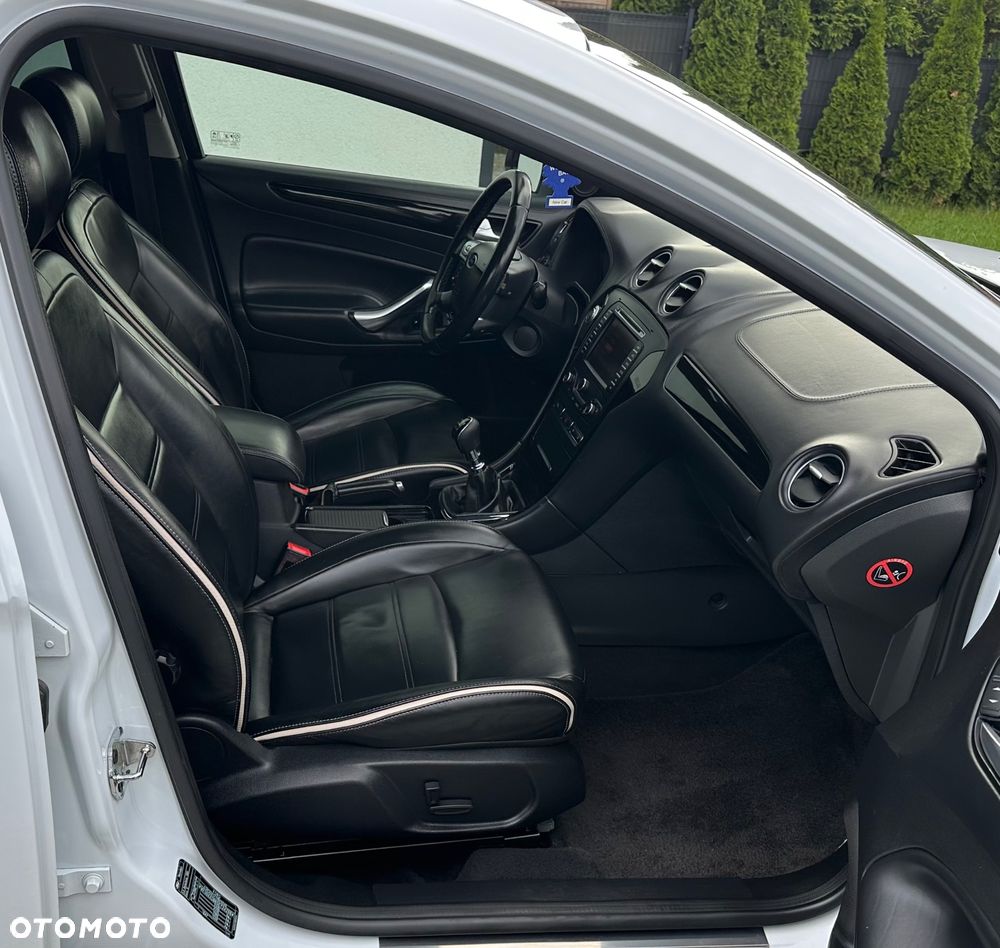 Ford Mondeo 2.0 TDCi Platinium X Plus (Titanium) - 14