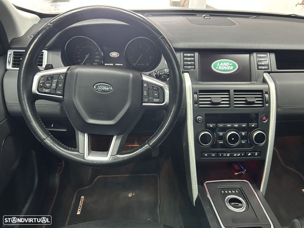 Land Rover Discovery Sport 2.0 D AWD SE - 12