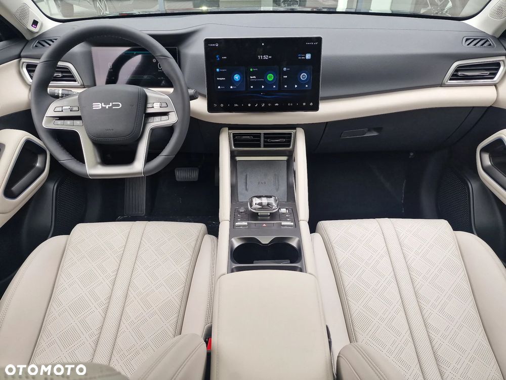 BYD Atto 2 45kWh Boost - 8