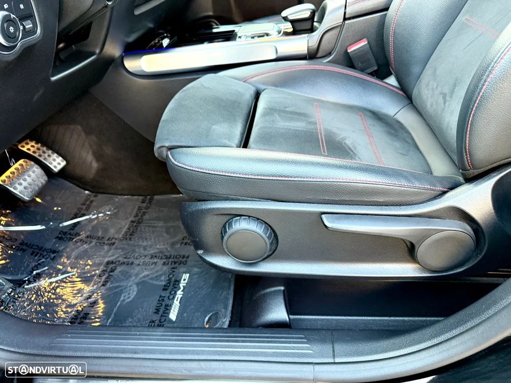 Mercedes-Benz GLB 180 d AMG Line - 18