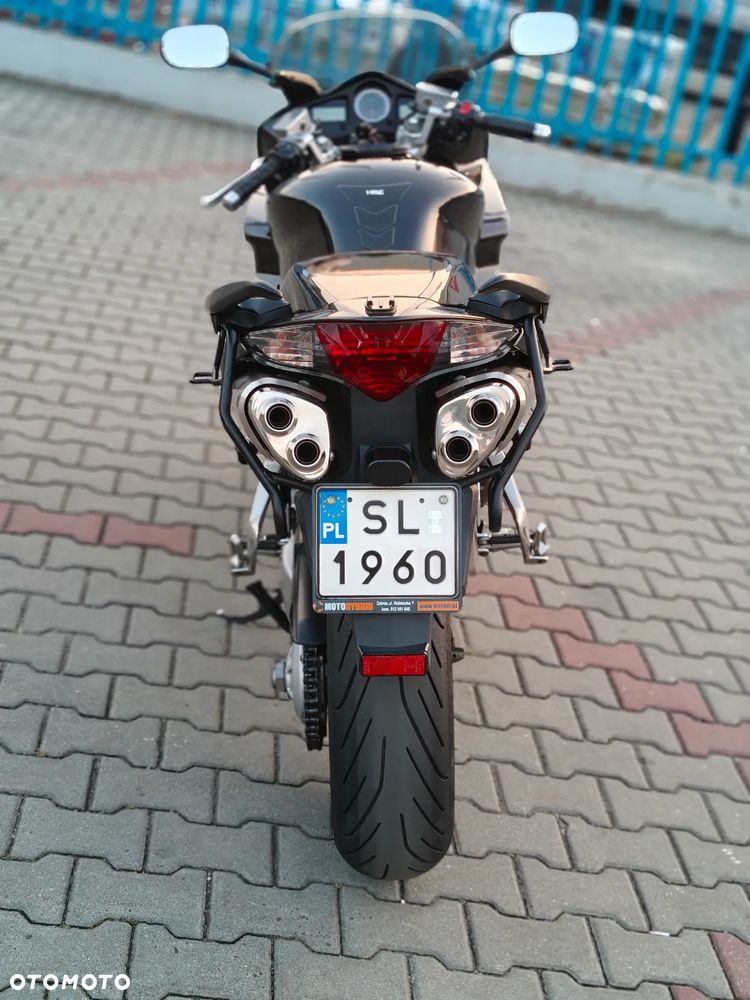 Honda VFR - 6