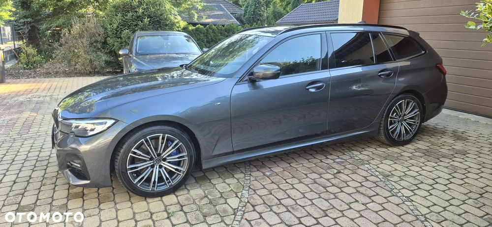 BMW Seria 3 330d xDrive - 3