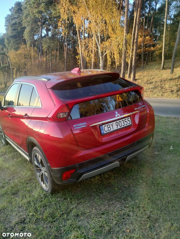 Mitsubishi Eclipse Cross - 12