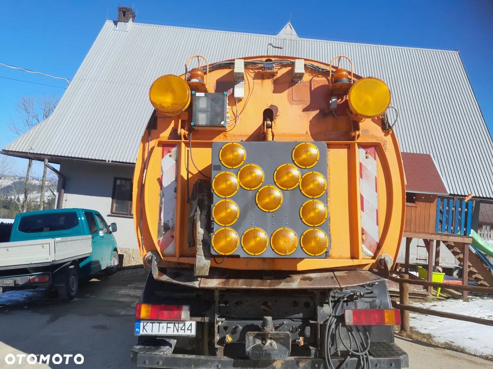 MAN l2000 18.264 pfau johnston zamiatarka - 7