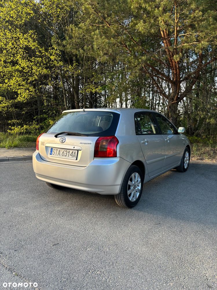 Toyota Corolla 2.0 D-4D Luna - 3