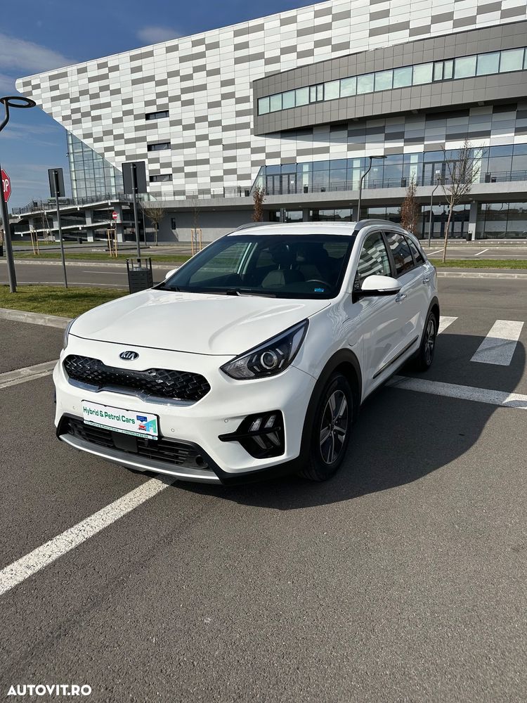 Kia Niro 1.6 GDI PHEV 2WD OPF Aut. Edition 7 - 16