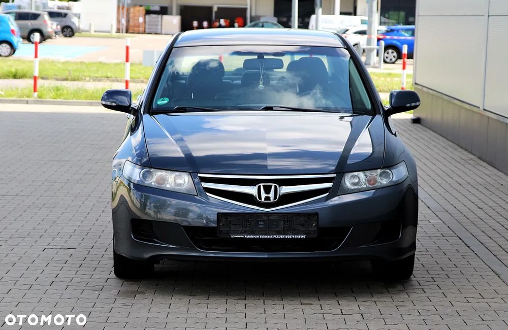 Honda Accord 2.0 Sport - 13