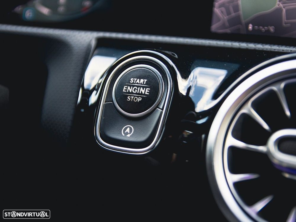 Mercedes-Benz A 180 d AMG Line Aut. - 29
