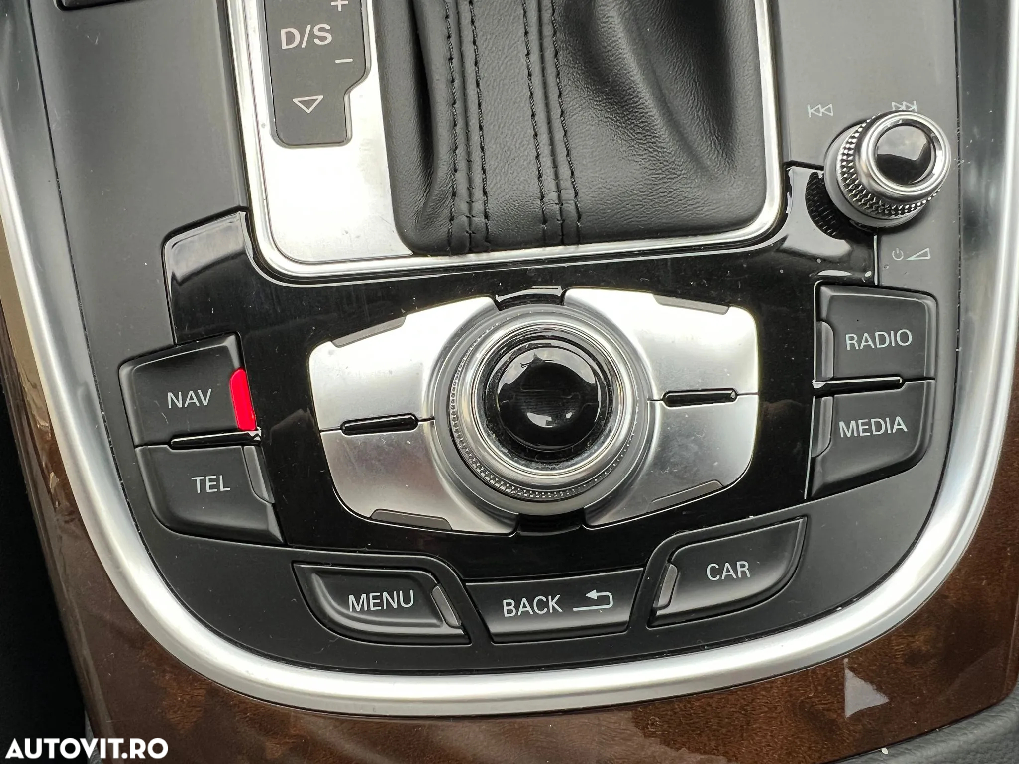 Audi Q5 2.0 40 TDI quattro S tronic Basic - 34