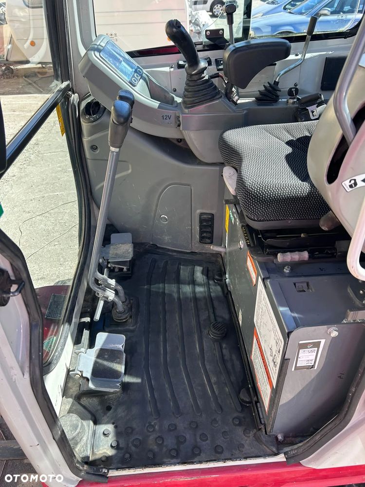 Takeuchi TB216 - 6