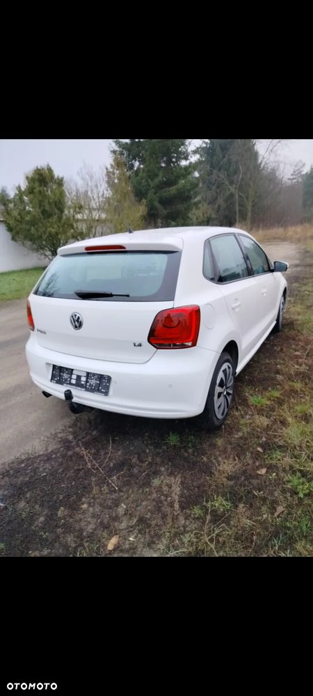 Volkswagen Polo 1.4 Team - 1