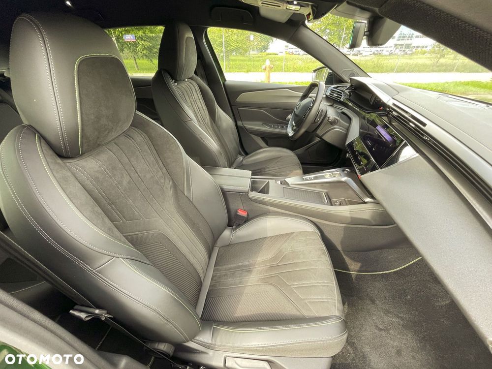 Peugeot 308 1.2 PureTech GT S&S EAT8 - 13