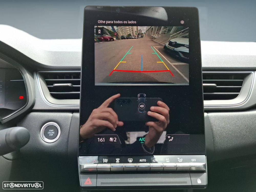 Renault Captur 1.0 TCe Techno Bi-Fuel - 17