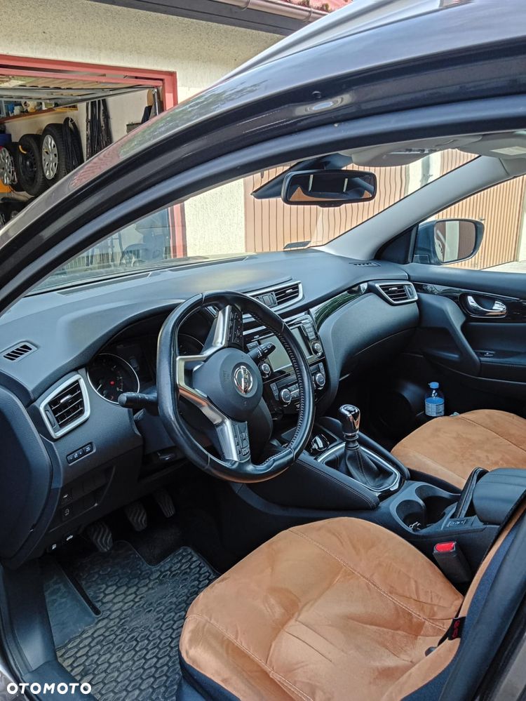 Nissan Qashqai - 4