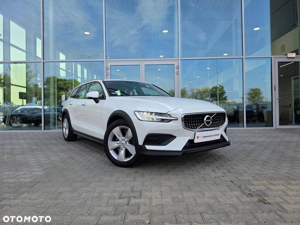 Volvo V60 Cross Country D4 AWD - 8