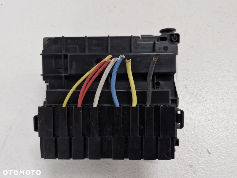 PEUGEOT 308 T7 BERLINGO III 3 CITROEN MODUŁ STEROWNIK BSM R05 9666700480 - 5