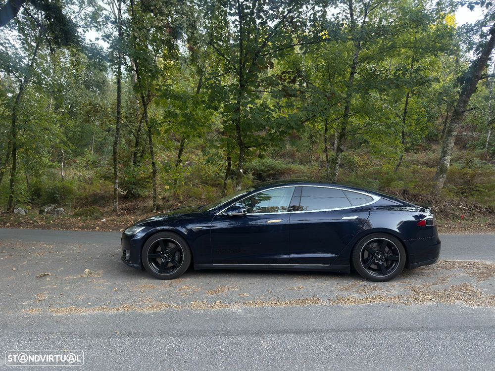 Tesla Model S 85 Perfomance - 8