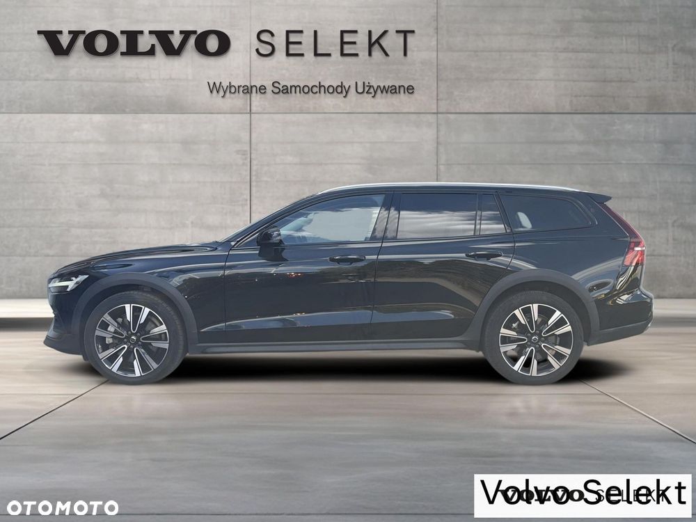 Volvo V60 Cross Country - 6