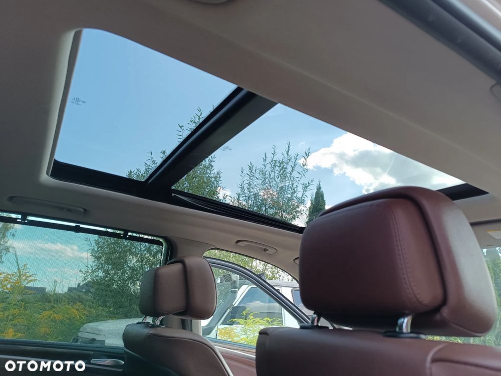 BMW X5 xDrive35i Edition Exclusive - 18