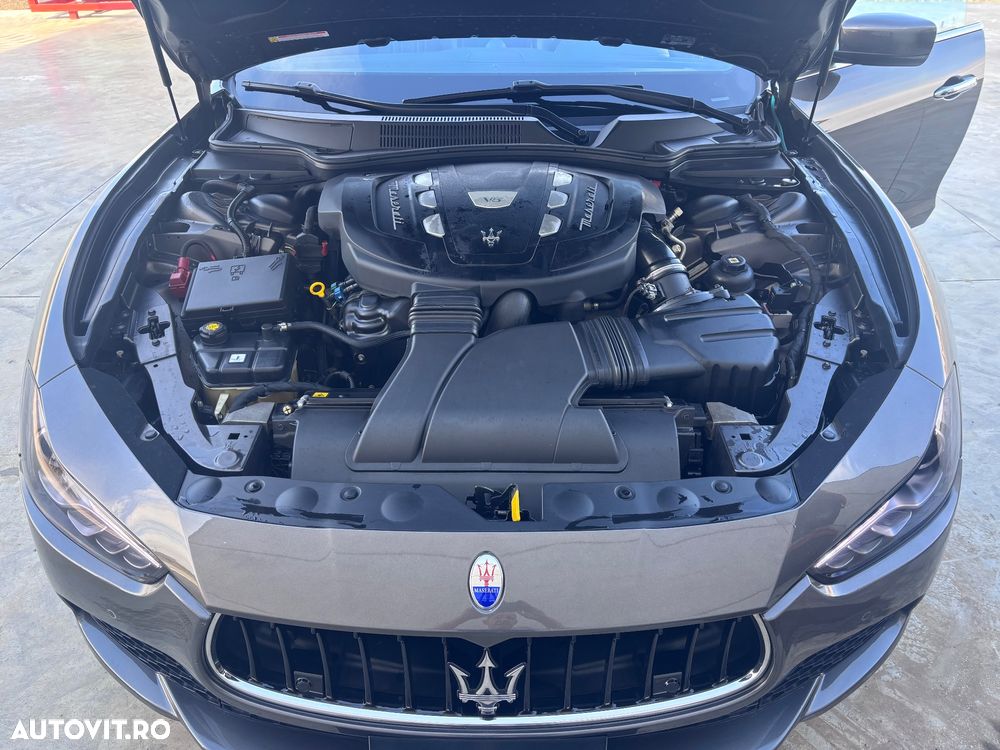 Maserati Ghibli Diesel GranSport - 25