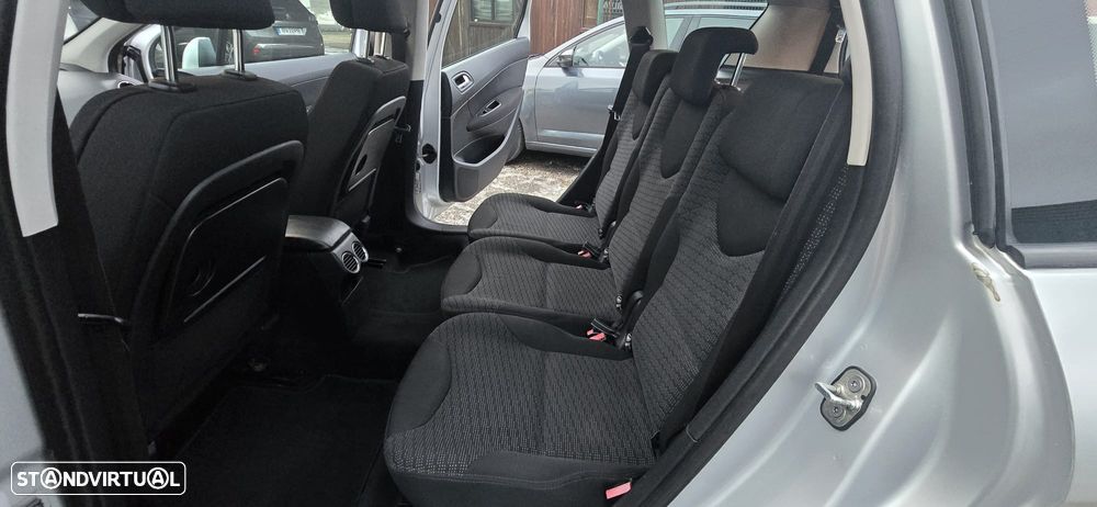 Peugeot 308 SW 1.6 HDi Premium CVM6 - 31