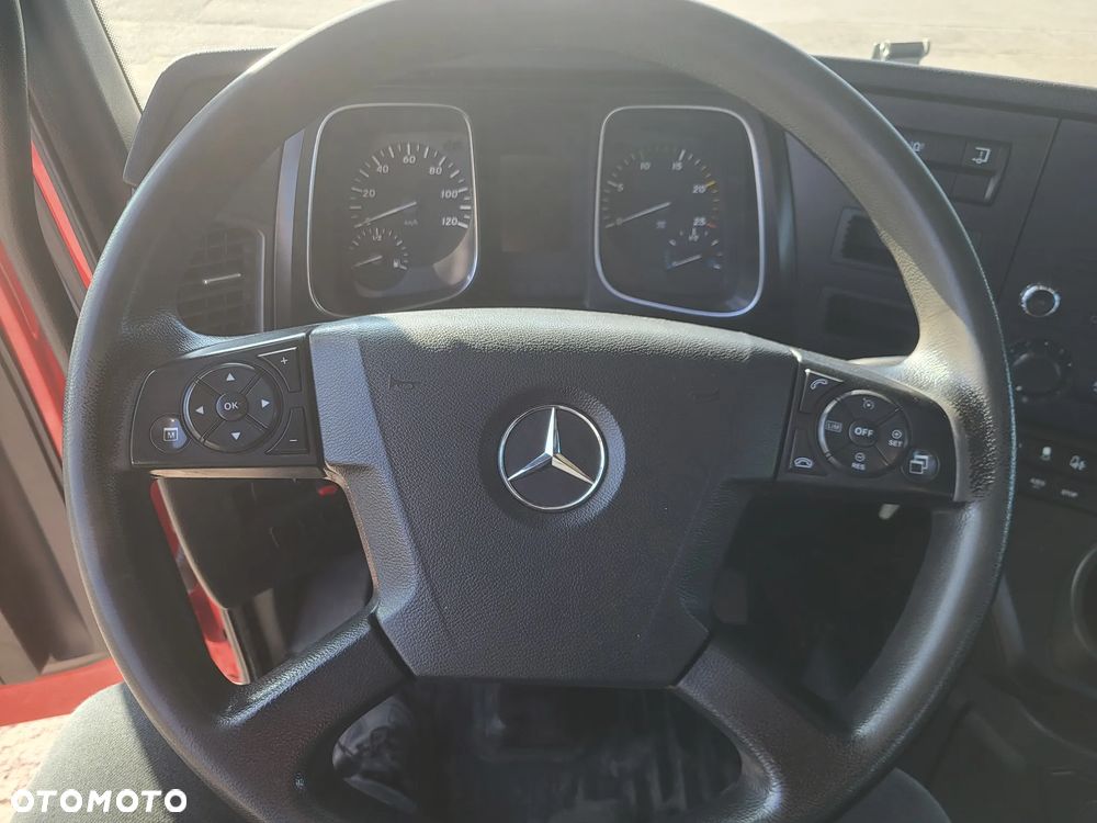 Mercedes-Benz Arocs 2645 6x4 budowlany DMC 66 ton z Niemiec - 17