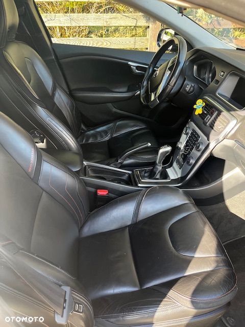 Volvo V40 D2 Ocean Race - 11