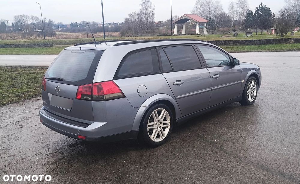 Opel Vectra 1.9 CDTI - 4