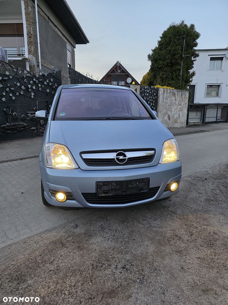 Opel Meriva 1.6 16V Cosmo - 1